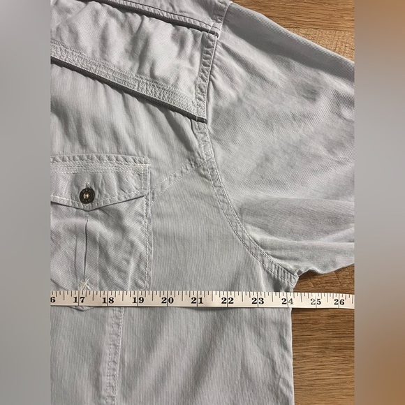 BKE Button-Up Men's Gray/Light Blue, Size XL - Picture 6 of 8